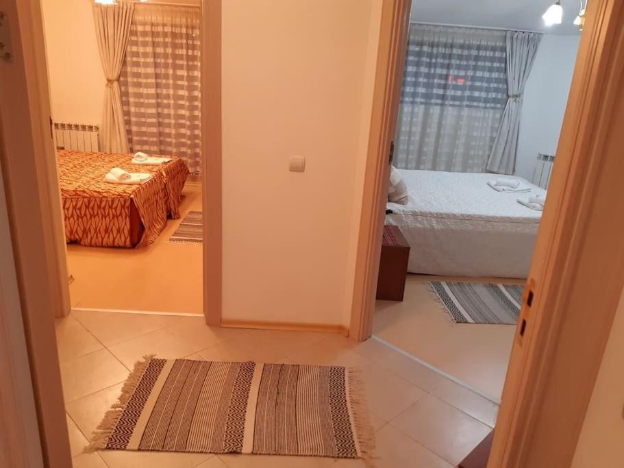 Gondola Lift Apartment Bansko Extérieur photo